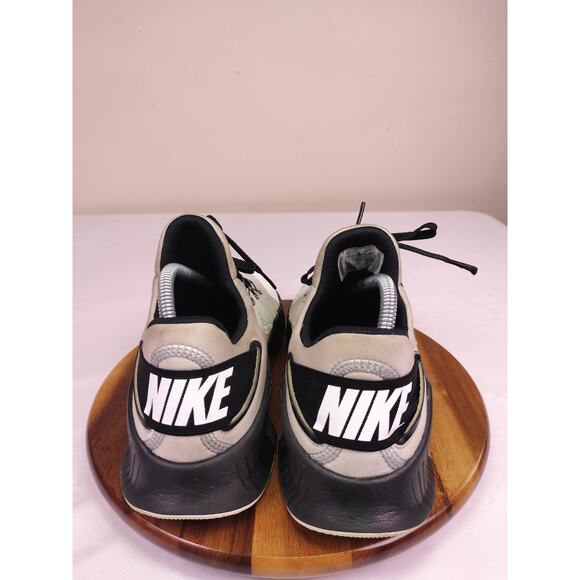 Nike Womens Free Metcon 4 Premium DQ4678-100 White Black Crossfit Size 9.5 - Picture 5 of 10